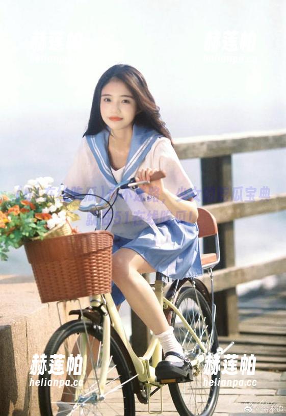 51在线吃瓜 永不迷路,少女的吃瓜宝典就在51在线吃瓜!