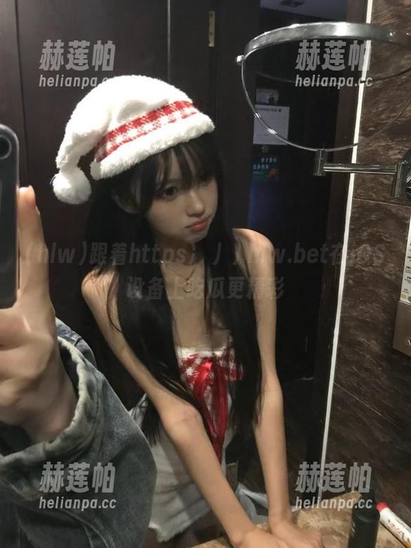 跟着https冫丿丿hlw.bet在iOS设备上吃瓜更精彩
