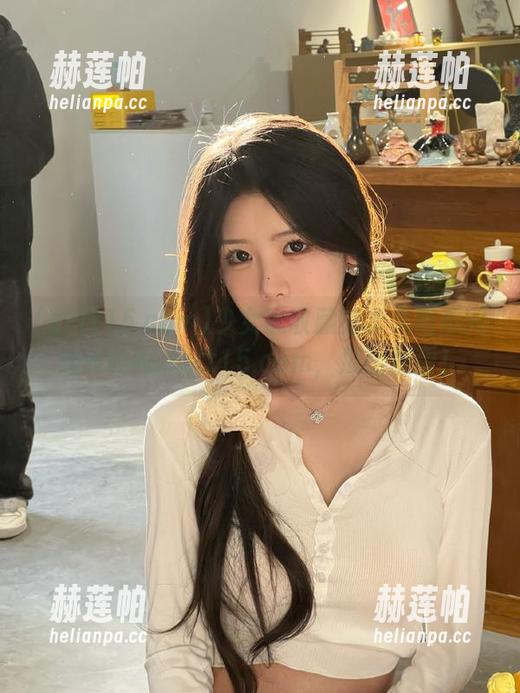 少女必收藏的永久吃瓜网站www.zztt15.com，瓜比糖甜！