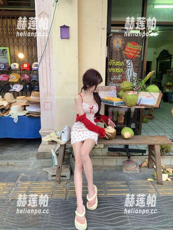 五一吃瓜官网网页版上线，小姐姐们吃瓜不再错过