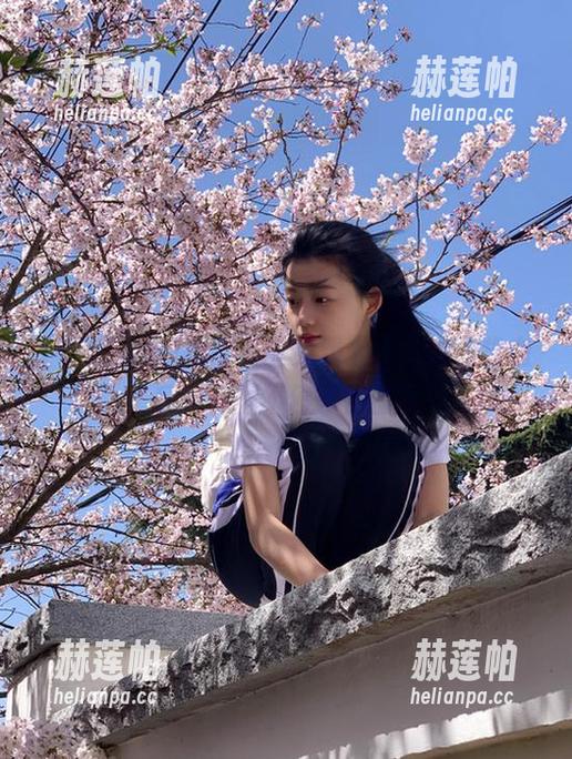 吃瓜天堂免费上线，明星狗血瓜料刷屏不停等你围观