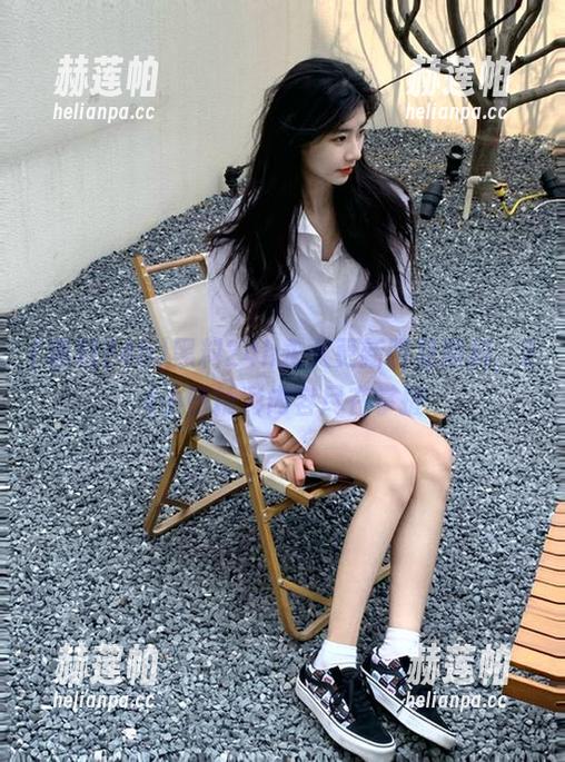 黑料24h永久更新明星黑料，24小时精彩内容尽在掌握